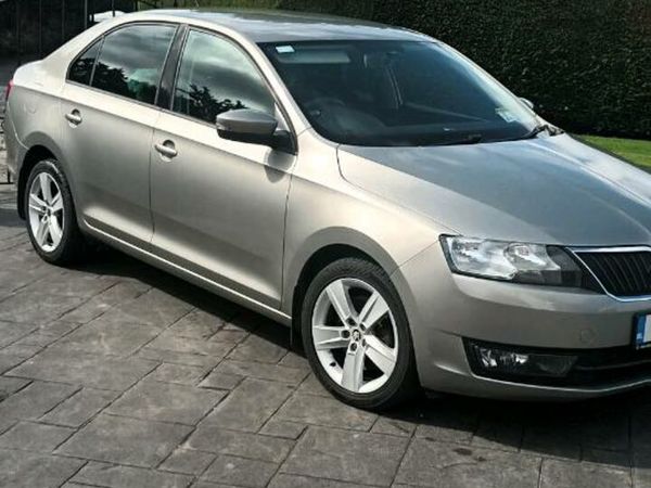 Skoda Rapid Saloon, Diesel, 2017, Yellow