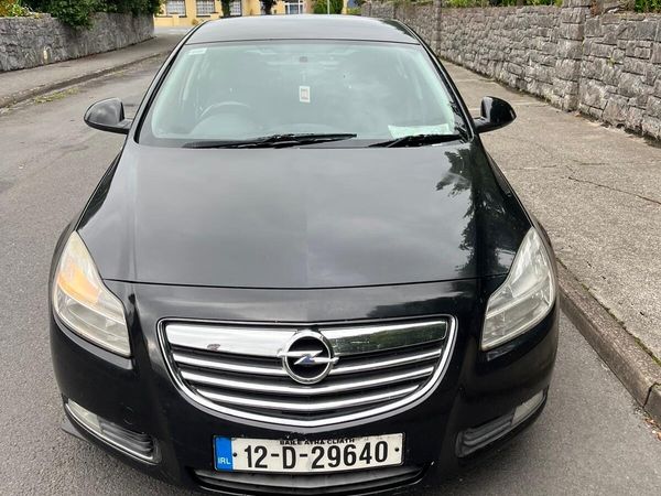 Opel Insignia MPV, Diesel, 2012, Black