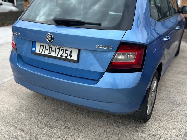 Skoda Fabia Hatchback, Petrol, 2017, Blue