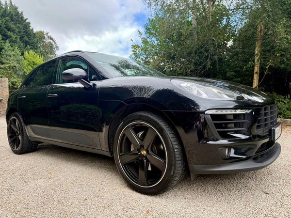 Porsche Macan SUV, Diesel, 2015, Black