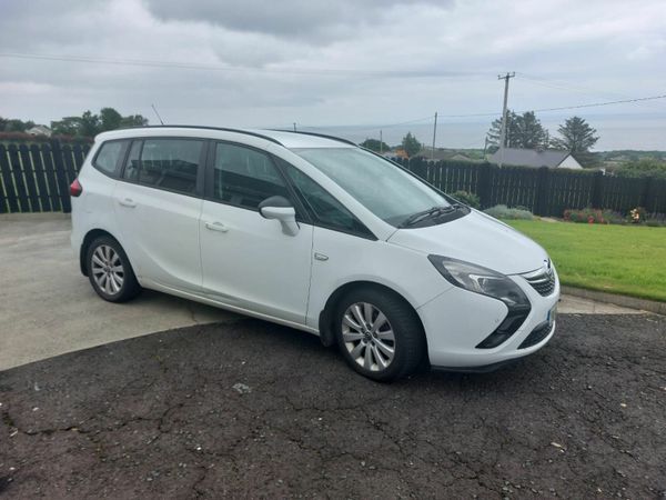 Opel Zafira MPV, Diesel, 2014, White