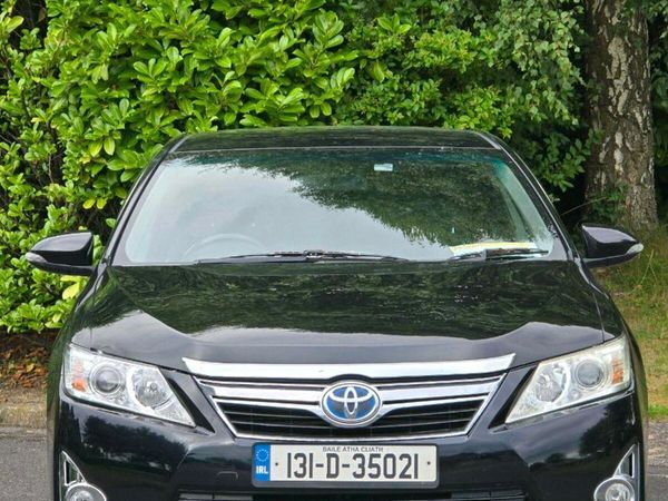 Toyota Camry Saloon, Petrol Hybrid, 2013, Black