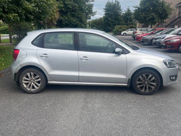 Volkswagen Polo Hatchback, Diesel, 2014, Silver