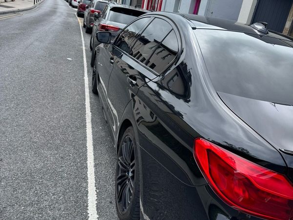 BMW 5-Series Saloon, Diesel, 2019, Black