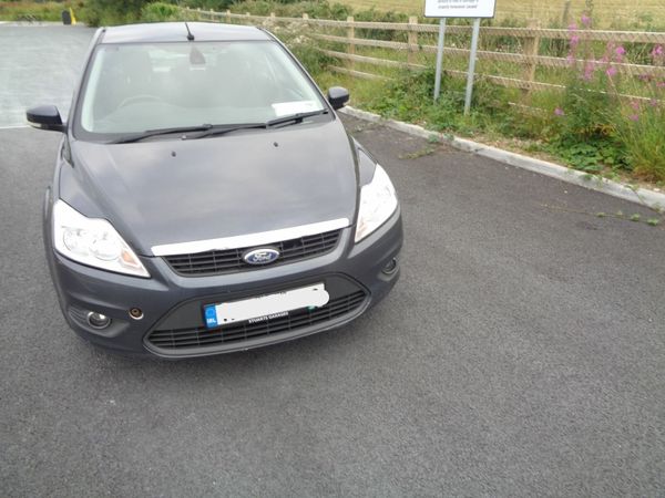 Ford Focus Hatchback, Diesel, 2011, Grey