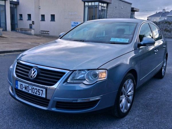 Volkswagen Passat Saloon, Diesel, 2010, Grey