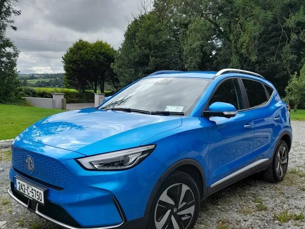 MG ZS Hatchback, Electric, 2024, Blue
