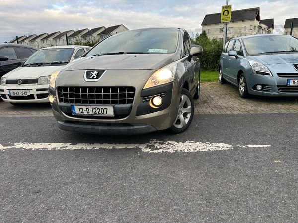 Peugeot 3008 MPV, Diesel, 2012, Grey