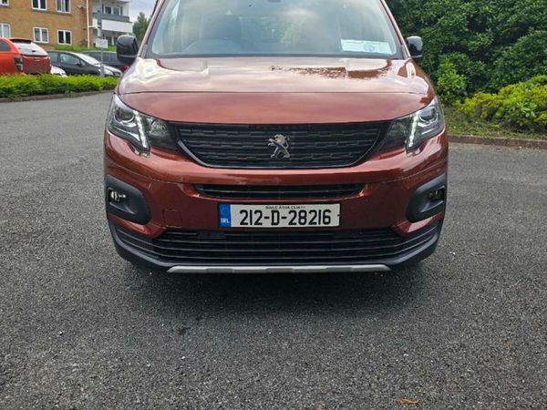 Peugeot Rifter MPV, Diesel, 2021, Brown