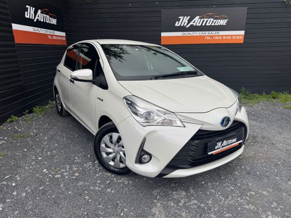 Toyota Yaris Hatchback, Hybrid, 2018, White