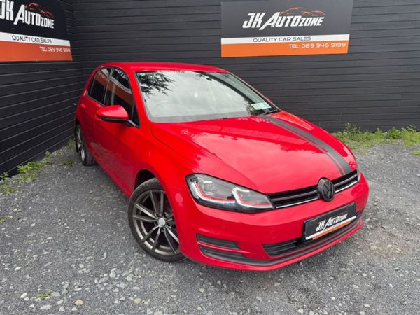 Volkswagen Golf Hatchback, Diesel, 2014, Red