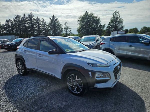 Hyundai KONA MPV, Petrol Hybrid, 2021, White