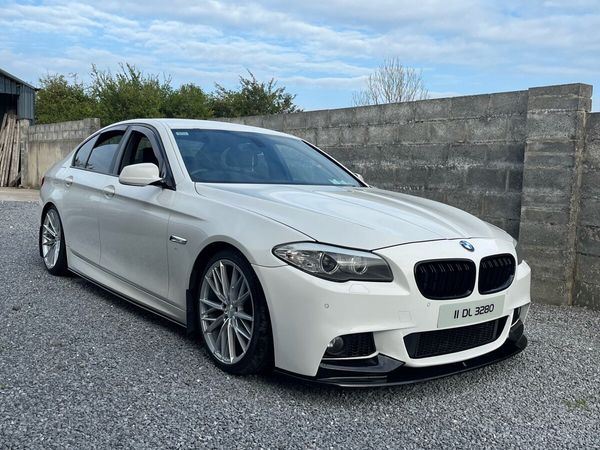 BMW 5-Series Saloon, Diesel, 2011, White