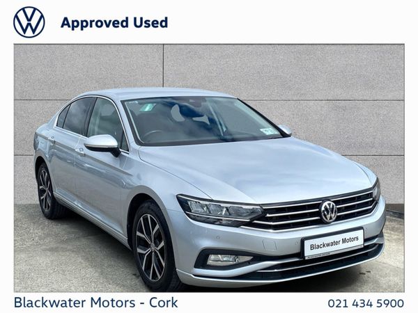 Volkswagen Passat Saloon, Diesel, 2020, Grey