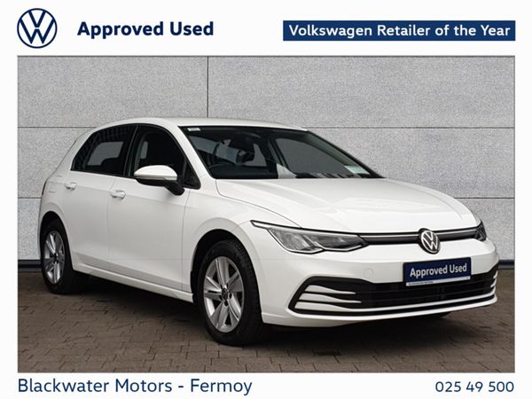 Volkswagen Golf Estate, Petrol, 2022, White