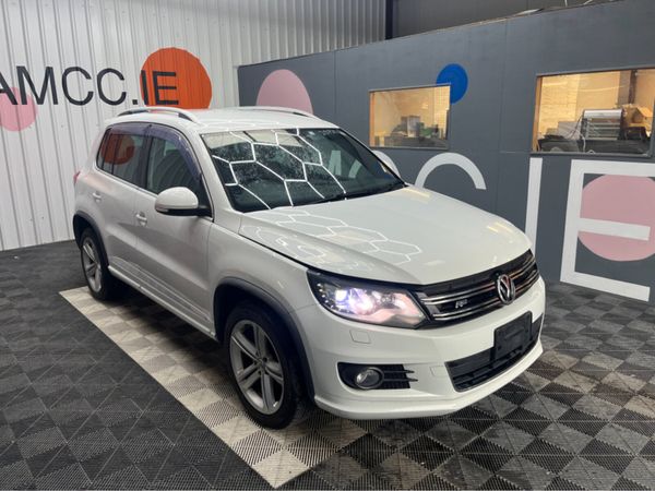 Volkswagen Tiguan SUV, Petrol, 2014, White