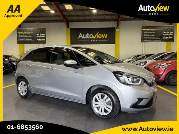 Honda Jazz Hatchback, Petrol Hybrid, 2020, Silver