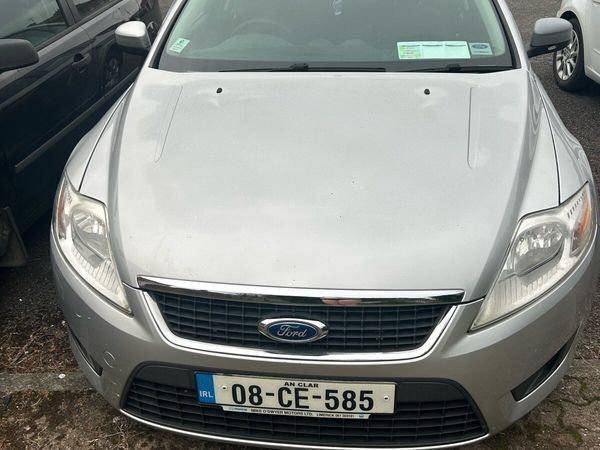 Ford Mondeo Saloon, Petrol, 2008, Silver