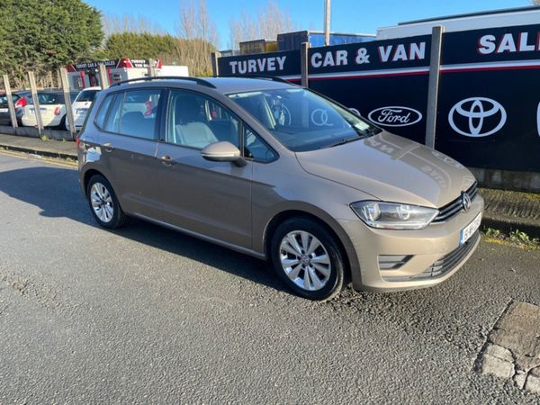 Volkswagen Golf Estate, Diesel, 2015, Gold