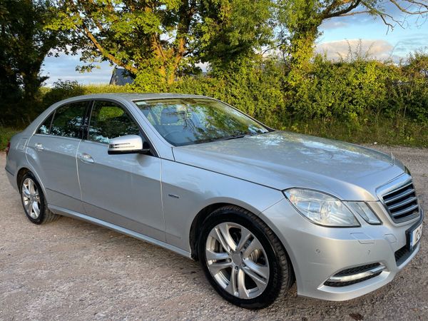 Mercedes-Benz 220 Saloon, Diesel, 2012, Silver