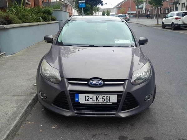 Ford Focus Saloon, Diesel, 2012, Brown