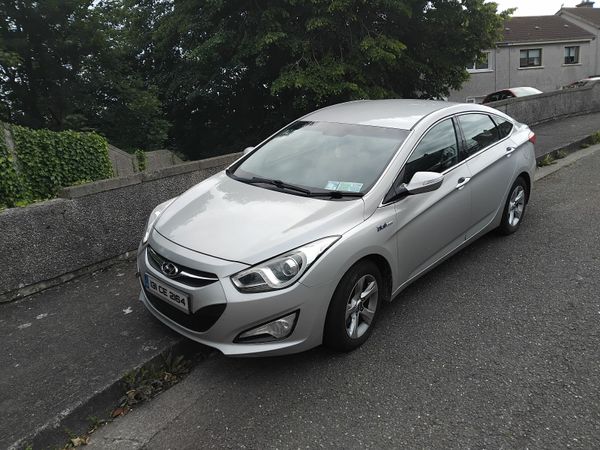 Hyundai i40 Saloon, Diesel, 2013, Silver