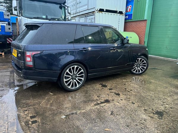 Land Rover Range Rover SUV, Diesel, 2015, Blue