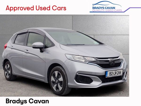 Honda Fit Hatchback, Petrol, 2019, Silver