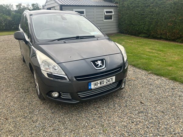 Peugeot 5008 MPV, Diesel, 2014, Grey