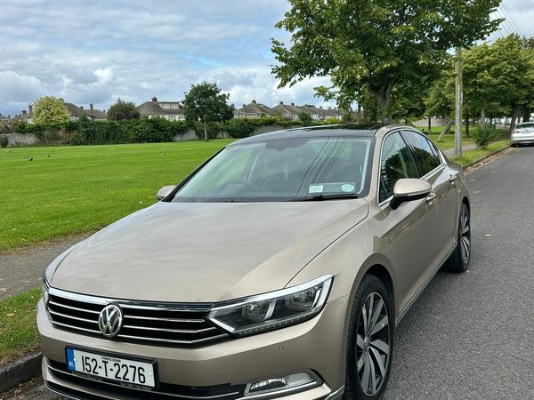 Volkswagen Passat Saloon, Diesel, 2015, Gold