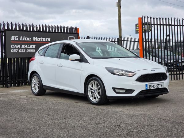 Ford Focus Hatchback, Petrol, 2016, White