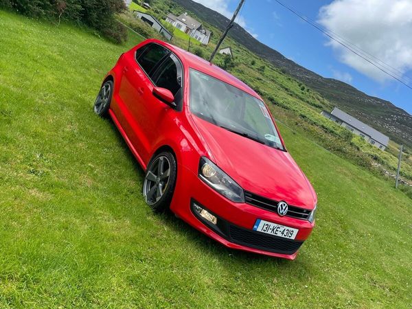 Volkswagen Polo Hatchback, Diesel, 2013, Red