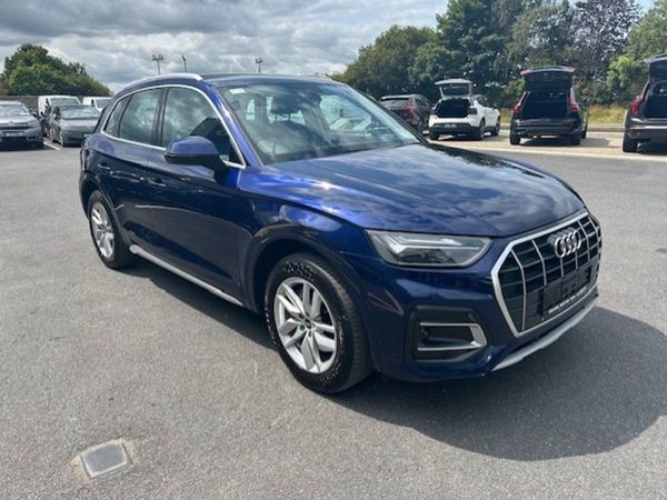 Audi Q5 SUV, Diesel, 2022, Blue