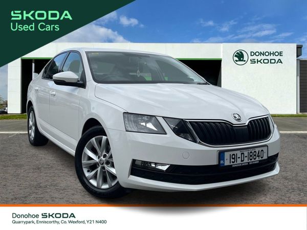 Skoda Octavia Saloon, Diesel, 2019, White