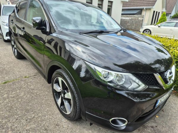 Nissan Qashqai Hatchback, Diesel, 2016, Black