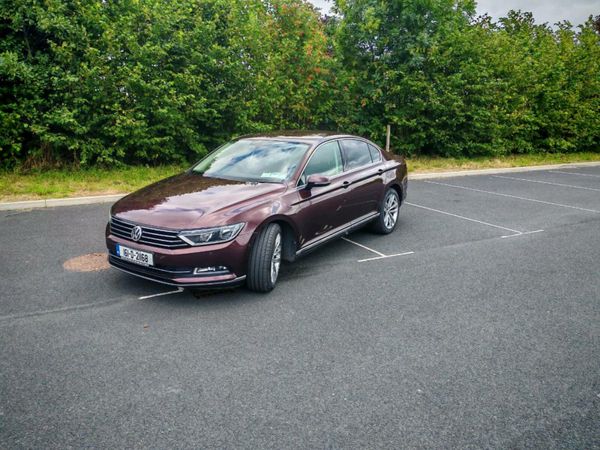 Volkswagen Passat Saloon, Diesel, 2016, Red