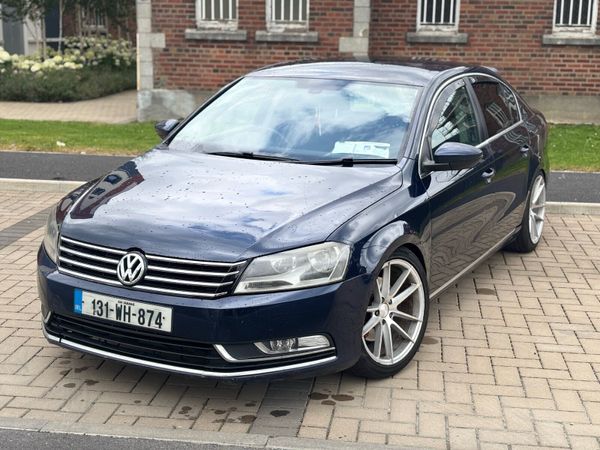 Volkswagen Passat Saloon, Diesel, 2013, Blue
