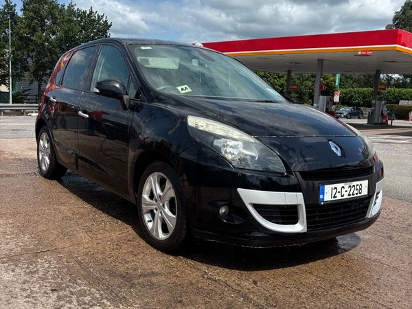 Fiat Doblo MPV, Diesel, 2011, Black