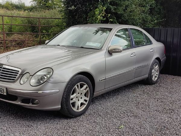 Mercedes-Benz E-Class Saloon, Petrol, 2006, Silver
