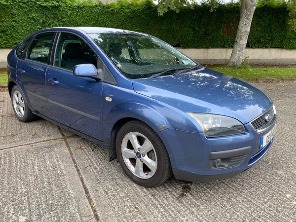Ford Focus Hatchback, Petrol, 2006, Blue