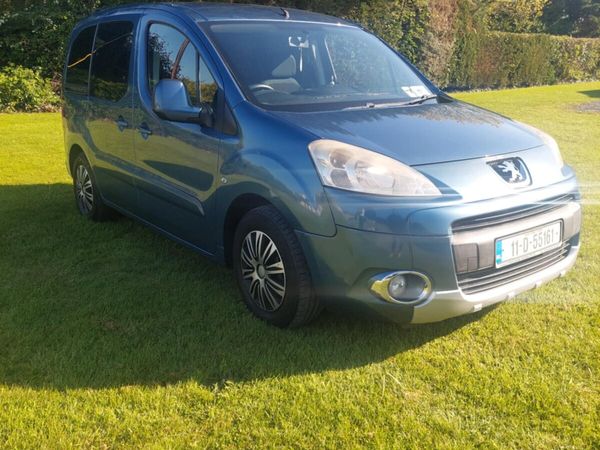 Peugeot Partner Tepee MPV, Diesel, 2011, Blue
