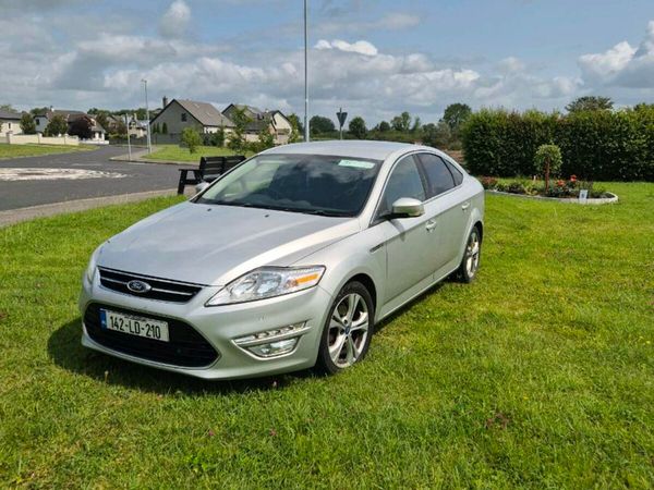 Ford Mondeo Hatchback, Diesel, 2014, Silver