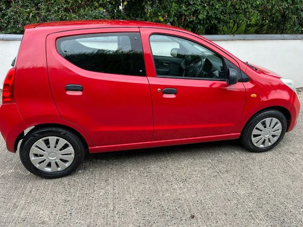 Suzuki Alto Hatchback, Petrol, 2013, Red