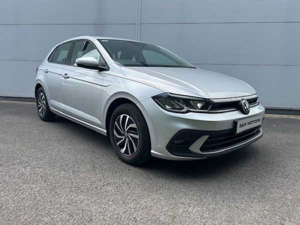 Volkswagen Polo Hatchback, Petrol, 2024, Silver