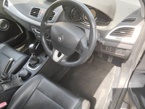 Renault Megane Hatchback, Diesel, 2008, Gold