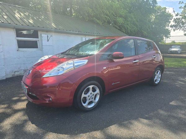Nissan Leaf Hatchback, Electric, 2014, Red