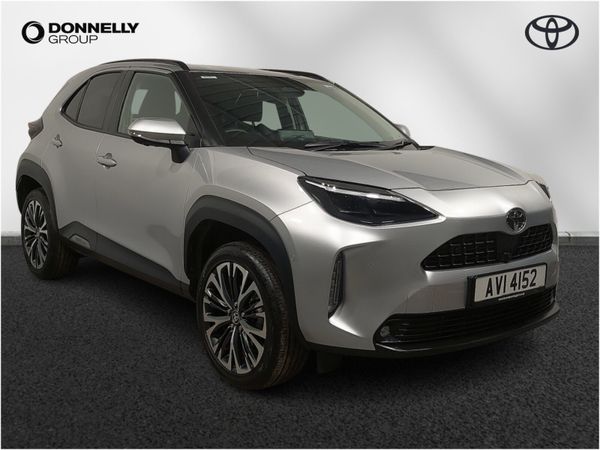 Toyota Yaris Cross Estate, Petrol Hybrid, 2024, Silver