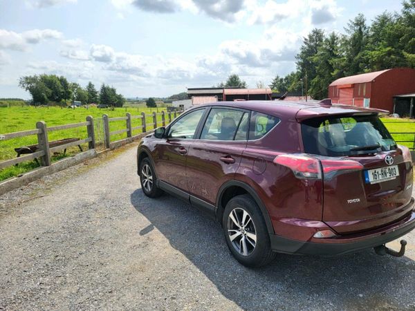 Toyota RAV4 SUV, Diesel, 2016, Red