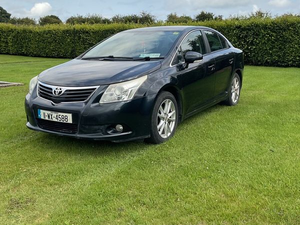 Toyota Avensis Saloon, Diesel, 2011, Grey