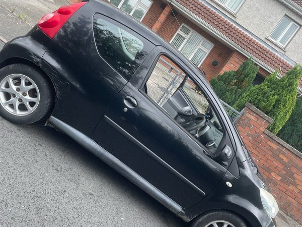 Peugeot 107 Hatchback, Petrol, 2006, Black
